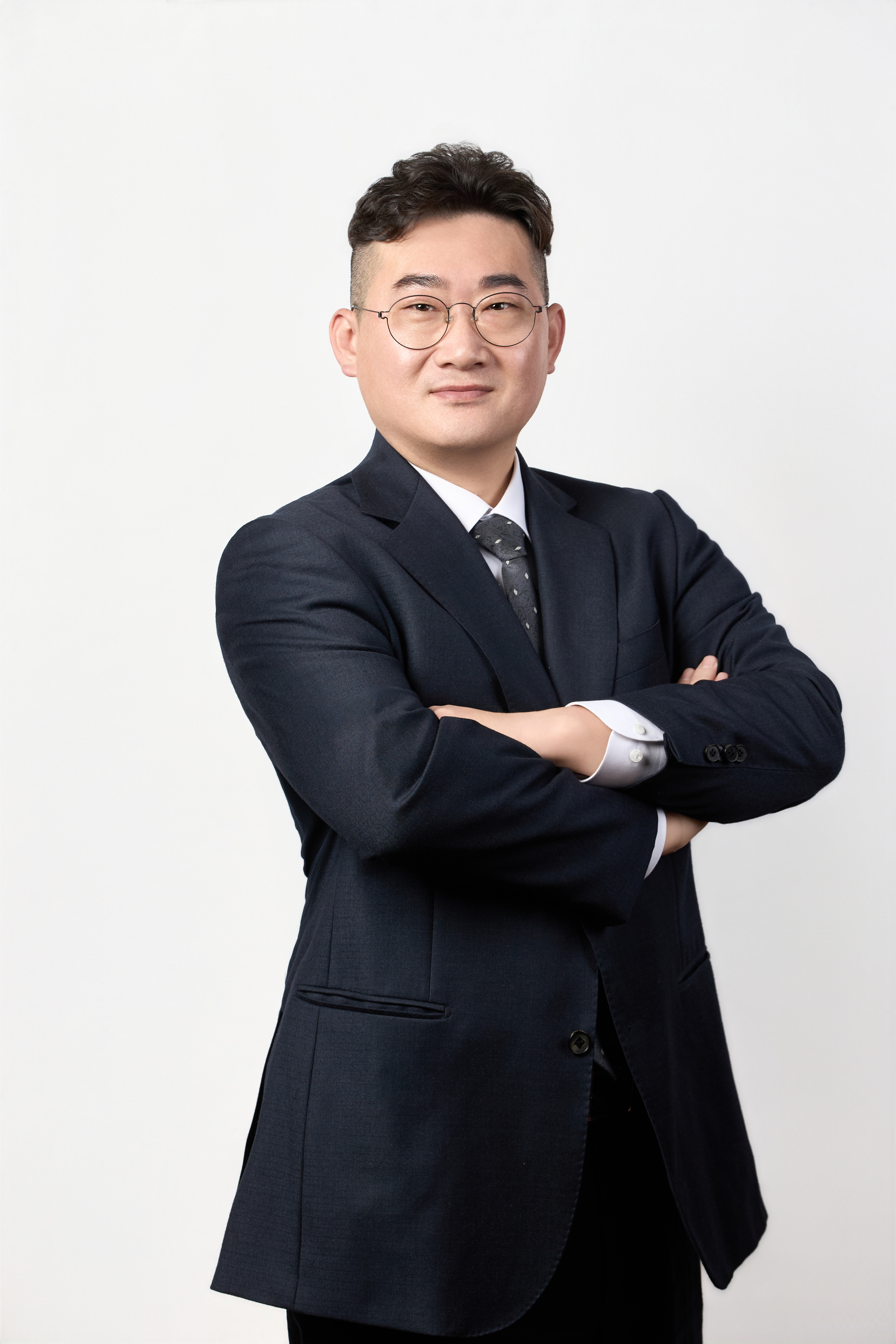 황철연